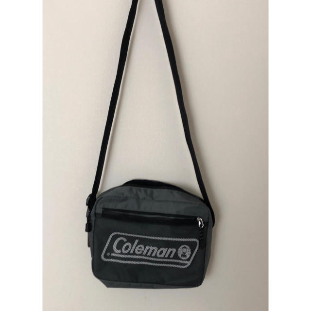 Coleman(コールマン)のColemanショルダーバック　雑誌付録 メンズのバッグ(ショルダーバッグ)の商品写真