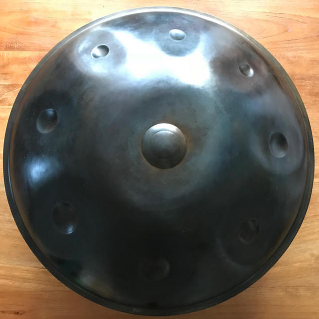 田舎侍様専用　keyra handpan ハンドパン　ケース&ケアオイル付き 楽器の楽器 その他(その他)の商品写真