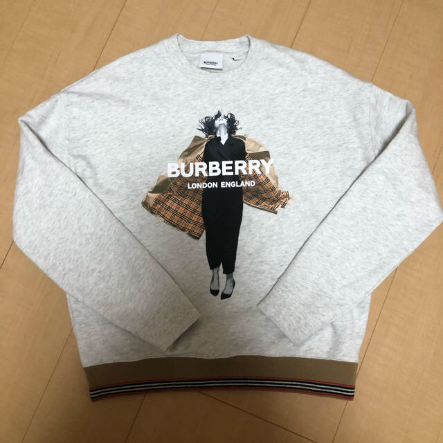 BURBERRY(バーバリー)のBURBERRY トレーナー  レディースのトップス(トレーナー/スウェット)の商品写真