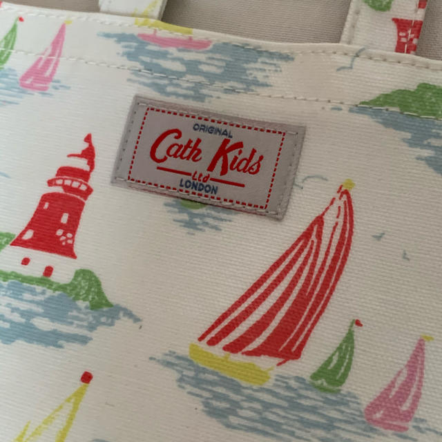 Cath Kidston(キャスキッドソン)のCATH KIDS ミニトートバッグ キッズ/ベビー/マタニティのこども用バッグ(その他)の商品写真