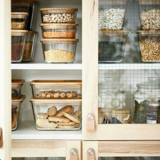 IKEA(イケア)のIKEA 365+シリーズ 竹ふた付き 正方形 耐熱皿 600ml インテリア/住まい/日用品のキッチン/食器(容器)の商品写真