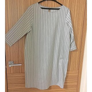 シャンブルドゥシャーム(chambre de charme)のひざ丈　ピンストライプ　ワンピース(ひざ丈ワンピース)