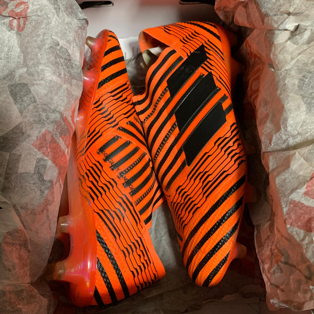 NEMEZIZ 17+ 360Agility FG 26cm adidas