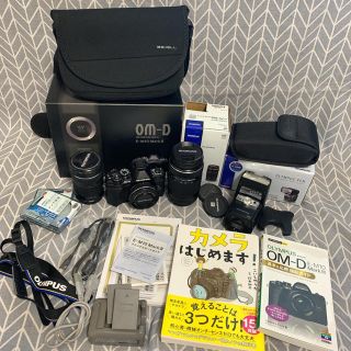 オリンパス(OLYMPUS)の今だけ2万円引き‼️OLYMPUS OM-D E-M10 Mark III(ミラーレス一眼)