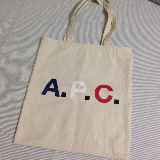 A.P.C(アーペーセー)の新品未使用◎APC トートバッグ レディースのバッグ(トートバッグ)の商品写真