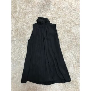 ザラ(ZARA)のザラ　トップス(シャツ/ブラウス(半袖/袖なし))