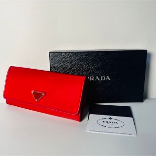 海外花系 ☆新品未使用☆ プラダ PRADA 財布 パスケース付 レシート