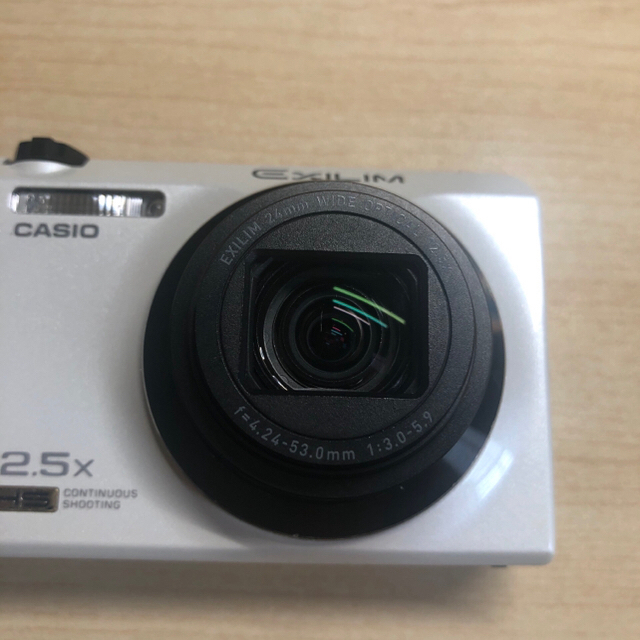 最終価格CASIO デジタルカメラ　EXILIM EX-ZR200 ケース付き
