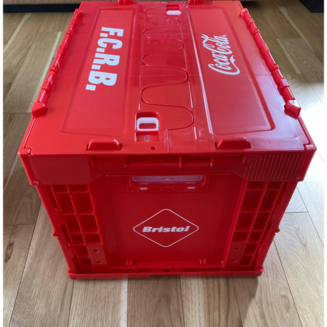 F.C.R.B.(エフシーアールビー)の【Bristol】COCA-COLA FOLDABLE CONTAINER 赤 メンズのファッション小物(その他)の商品写真