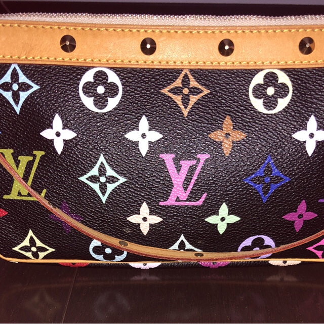 LOUIS VUITTON マルチカラーアクセサリーポーチ