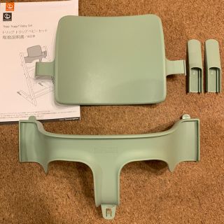 ストッケ(Stokke)の[nachanさん専用]ストッケトリップトラップベビーセット&クッション(その他)