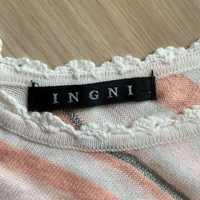 INGNI(イング)のイング　ボーダー　ニット　トップス レディースのトップス(カットソー(半袖/袖なし))の商品写真