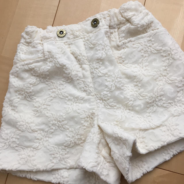 TOCCA(トッカ)の専用ちわ様ショートパンツ トッカ キッズ/ベビー/マタニティのキッズ服女の子用(90cm~)(パンツ/スパッツ)の商品写真