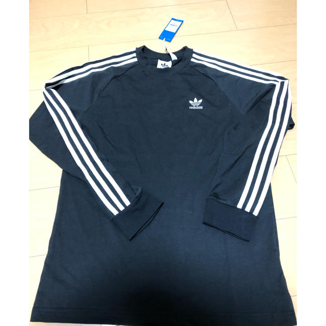 adidas(アディダス)のアディダス 3ストライプ コットン長袖Tシャツ ブラック XL(O)サイズ メンズのトップス(Tシャツ/カットソー(七分/長袖))の商品写真