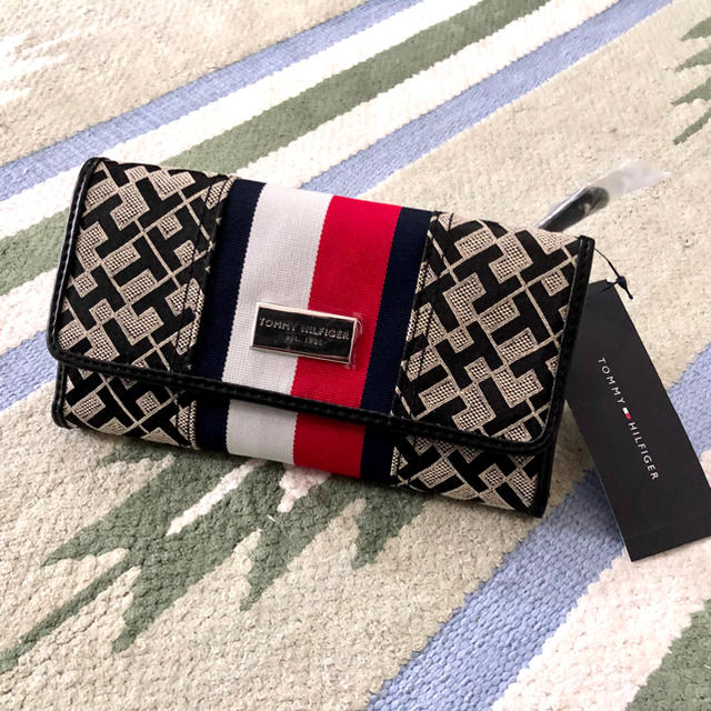 TOMMY HILFIGER(トミーヒルフィガー)の新品☆トミーヒルフィガー 長財布 モノトーン モノグラム メンズ レディース メンズのファッション小物(長財布)の商品写真