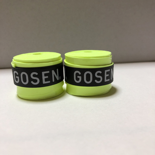 ゴーセン(GOSEN)のGOSENグリップテープ フラッシュイエロー2個(バドミントン)