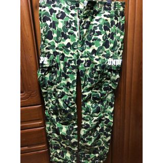 アベイシングエイプ(A BATHING APE)のA bathing ape bape undefeated  pants (ワークパンツ/カーゴパンツ)