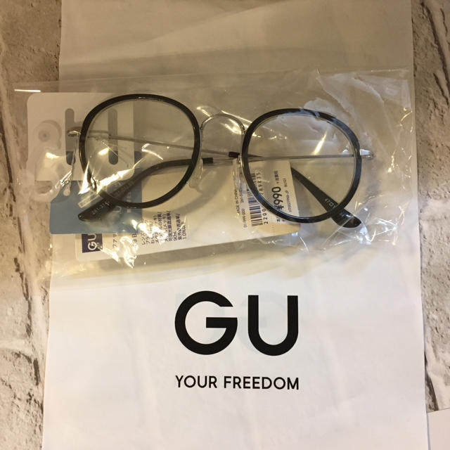 GU(ジーユー)の【新品】GU ファッショングラスG レディースのファッション小物(サングラス/メガネ)の商品写真