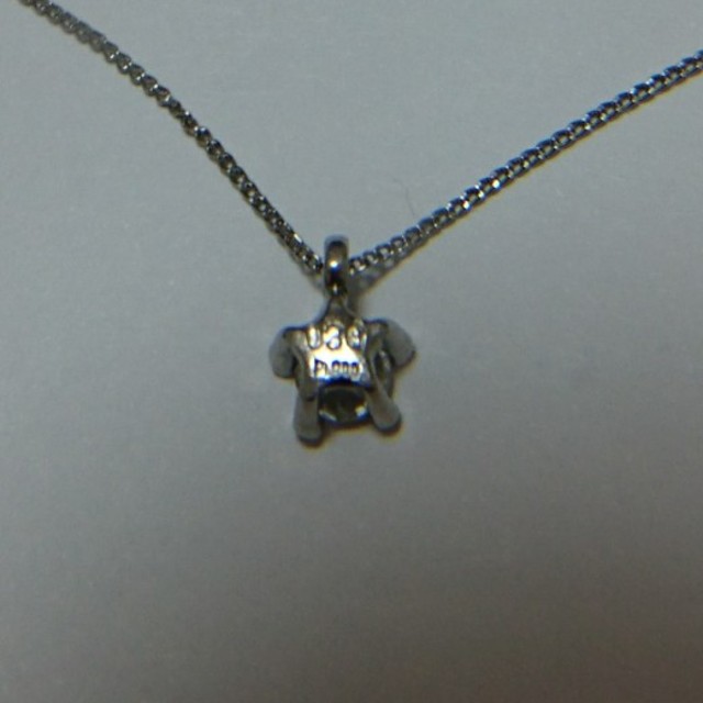 Pt900☆ダイヤモンド0.33ct☆ペンダント