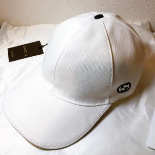 グッチ(Gucci)のグッチ　GUCCI キャップ　新品　ロゴ　購入レシート有り(キャップ)