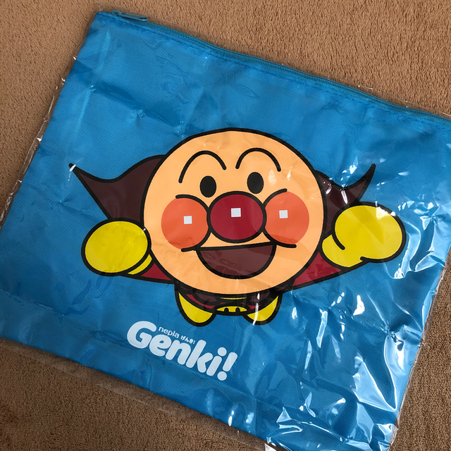 アンパンマン(アンパンマン)の☆新値下げ！品未使用☆アンパンマン  オムツポーチ　ノベルティ キッズ/ベビー/マタニティのおむつ/トイレ用品(ベビーおむつバッグ)の商品写真