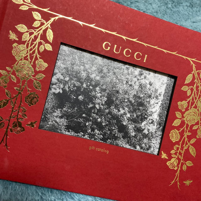 Gucci(グッチ)のGUCCI gift catalog エンタメ/ホビーの本(ファッション/美容)の商品写真