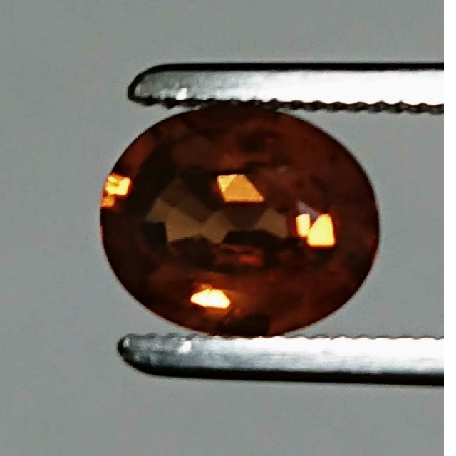 天然 希少 パイロープスペサルティン ガーネット 1.95CT 1