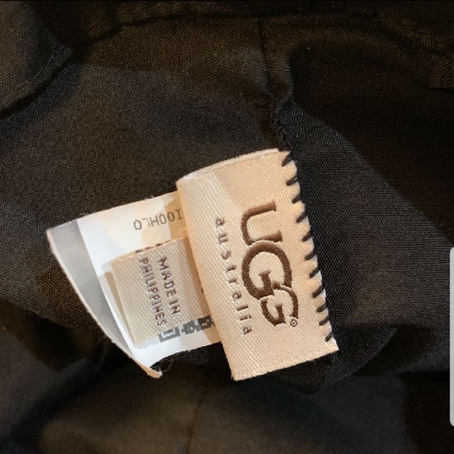 UGG(アグ)の再度お値下げ👐UGGレザーキャップ メンズの帽子(キャップ)の商品写真