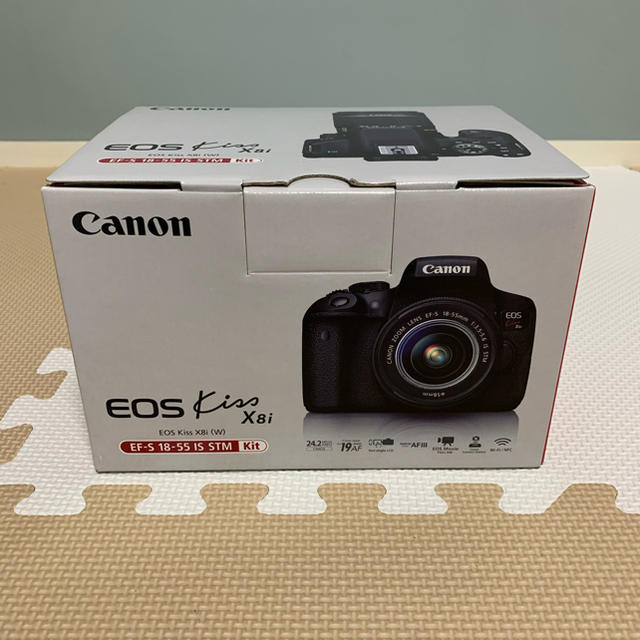 Canon EOS kiss X8 一眼レフ スマホ/家電/カメラのカメラ(デジタル一眼)の商品写真