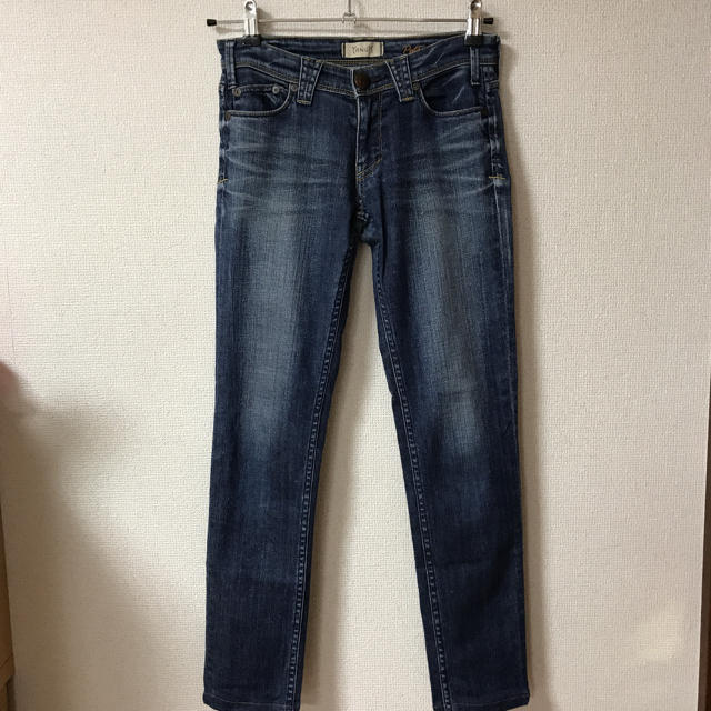 美品 YANUK ヤヌーク スキニーデニム Patricia skinny 25 - デニム ...