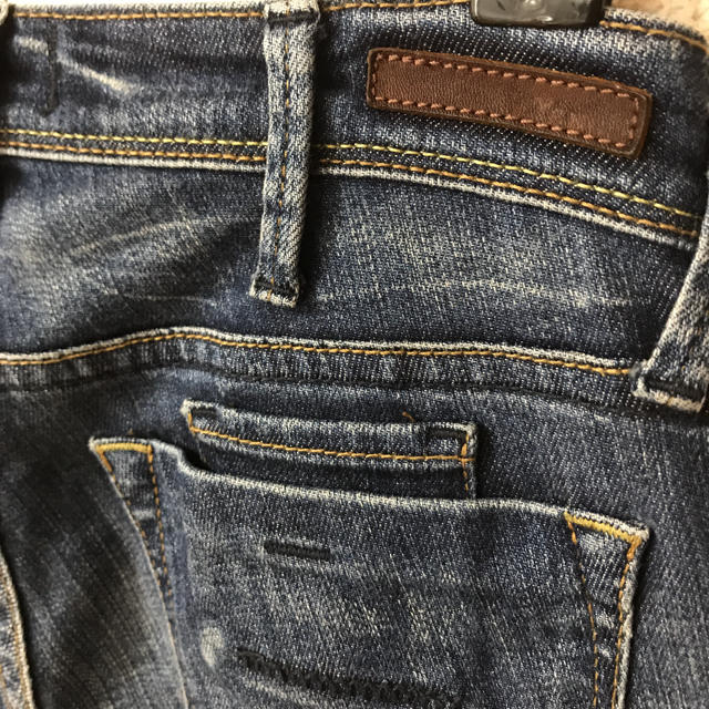 YANUK(ヤヌーク)の美品 YANUK ヤヌーク スキニーデニム Patricia skinny 25 レディースのパンツ(デニム/ジーンズ)の商品写真