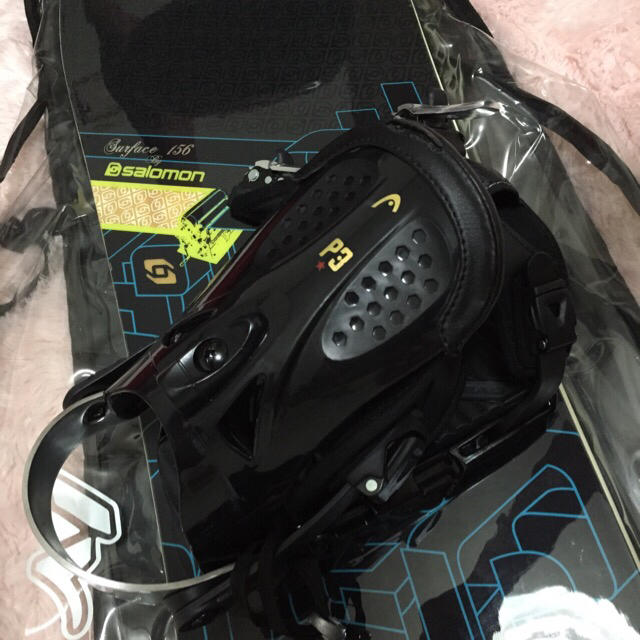 SALOMON(サロモン)のスノーボード❄２点セット スポーツ/アウトドアのスノーボード(その他)の商品写真