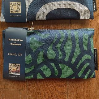 マリメッコ(marimekko)のmarimekkoポーチ(緑色)(日用品/生活雑貨)