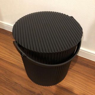 オムニウッティ　10L ブラック(紙おむつ用ゴミ箱)