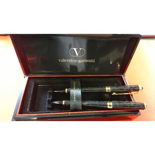 ヴァレンティノガラヴァーニ(valentino garavani)のヴァレンチノ・ガラヴァーニ ボールペン シャープペンシル2点セット(ペン/マーカー)
