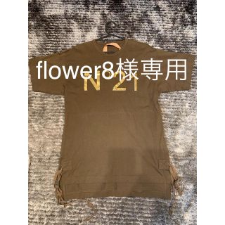 ヌメロヴェントゥーノ(N°21)のヌメロヴェントゥーノ　本物　中古美品(Tシャツ(半袖/袖なし))