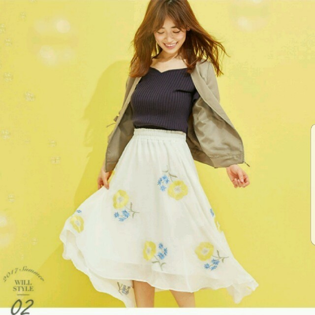 WILLSELECTION(ウィルセレクション)の★あゆみ様専用★ウィルセレクション スパンボイル大花刺繍スカート スカート レディースのスカート(ロングスカート)の商品写真