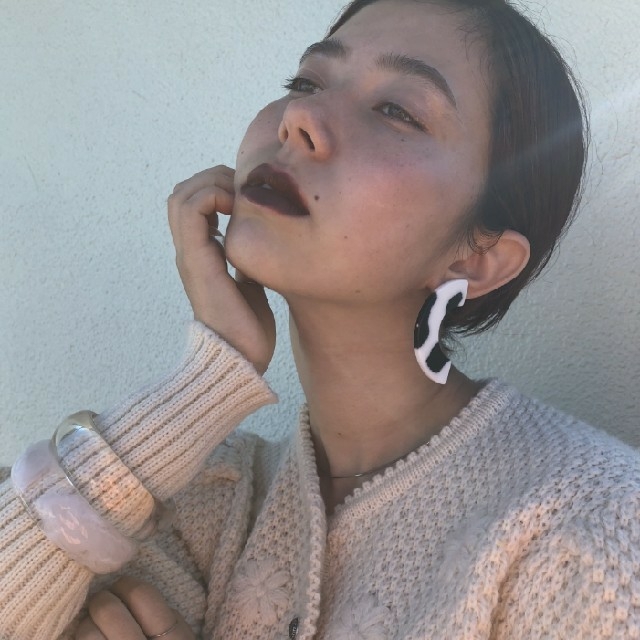 cc.ow earring    yurika akutsu レディースのアクセサリー(イヤリング)の商品写真