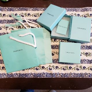 ティファニー(Tiffany & Co.)の⭐ティファニー紙袋、空き箱⭐(ショップ袋)