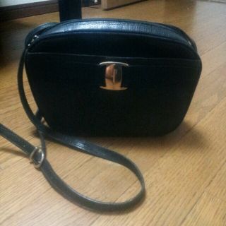 フェラガモ(Ferragamo)の正規◇Ferragamo◇ショルダー(ショルダーバッグ)