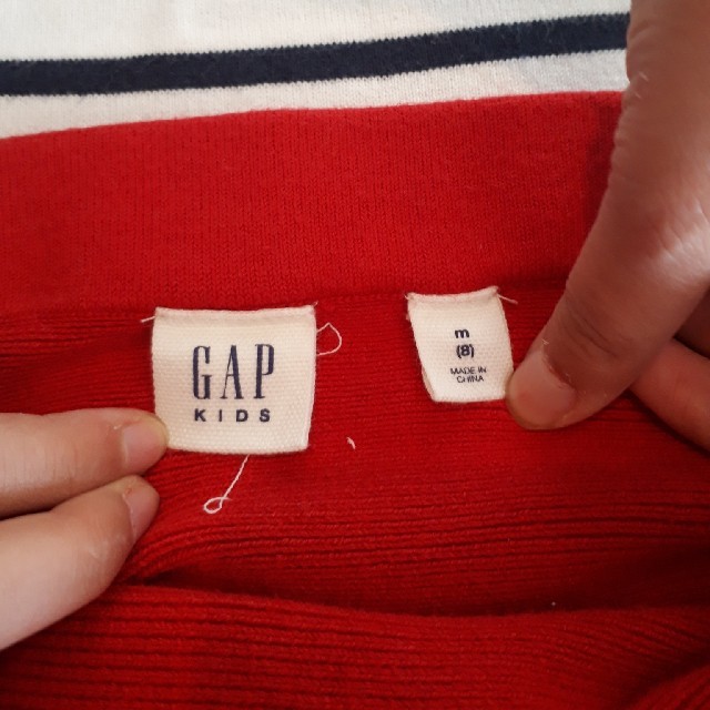 babyGAP(ベビーギャップ)の値下げ❗130㎝　二点セット❗スカートとカットソー キッズ/ベビー/マタニティのキッズ服女の子用(90cm~)(Tシャツ/カットソー)の商品写真