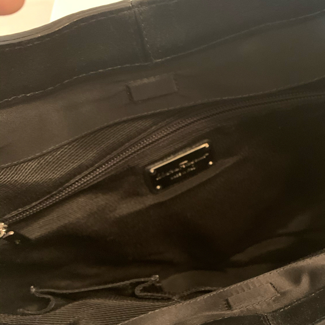 Salvatore Ferragamo - 最終値下げ!Ferragamoショルダーバッグ Salvatore Ferragamo - 最終値下げ!Ferragamoショルダーバッグ
