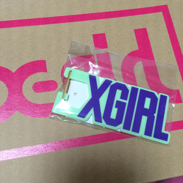 X-girl(エックスガール)のX-GIRL ロゴ カラビナ レディースのファッション小物(キーホルダー)の商品写真