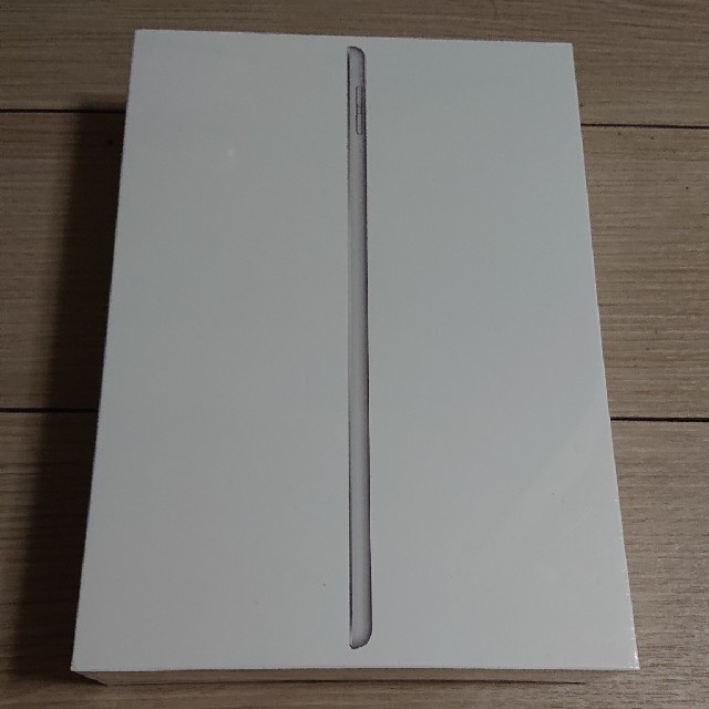 iPad 10.2インチ 第7世代 Wi-Fi 128GB