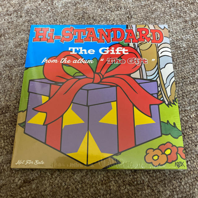 HIGH!STANDARD(ハイスタンダード)のHi-STANDARD the gift エンタメ/ホビーのCD(ポップス/ロック(邦楽))の商品写真