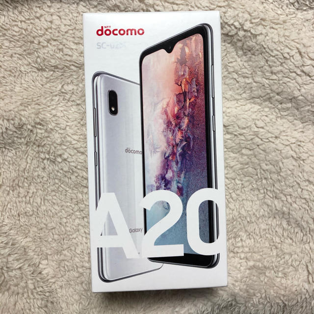 Galaxy A20 ホワイト　新品