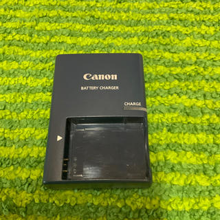 キヤノン(Canon)のCANON デジカメバッテリー充電器(バッテリー/充電器)