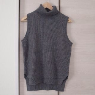 ユナイテッドアローズグリーンレーベルリラクシング(UNITED ARROWS green label relaxing)の【今季★美品】カタアゼタートルニット(ニット/セーター)