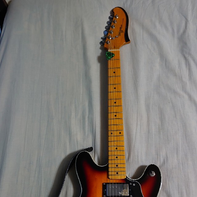 Fender(フェンダー)のmonogram artcaster 新品購入自宅使用のみほぼ新品 楽器のギター(エレキギター)の商品写真