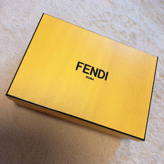 フェンディ(FENDI)のFENDI 箱(ショップ袋)